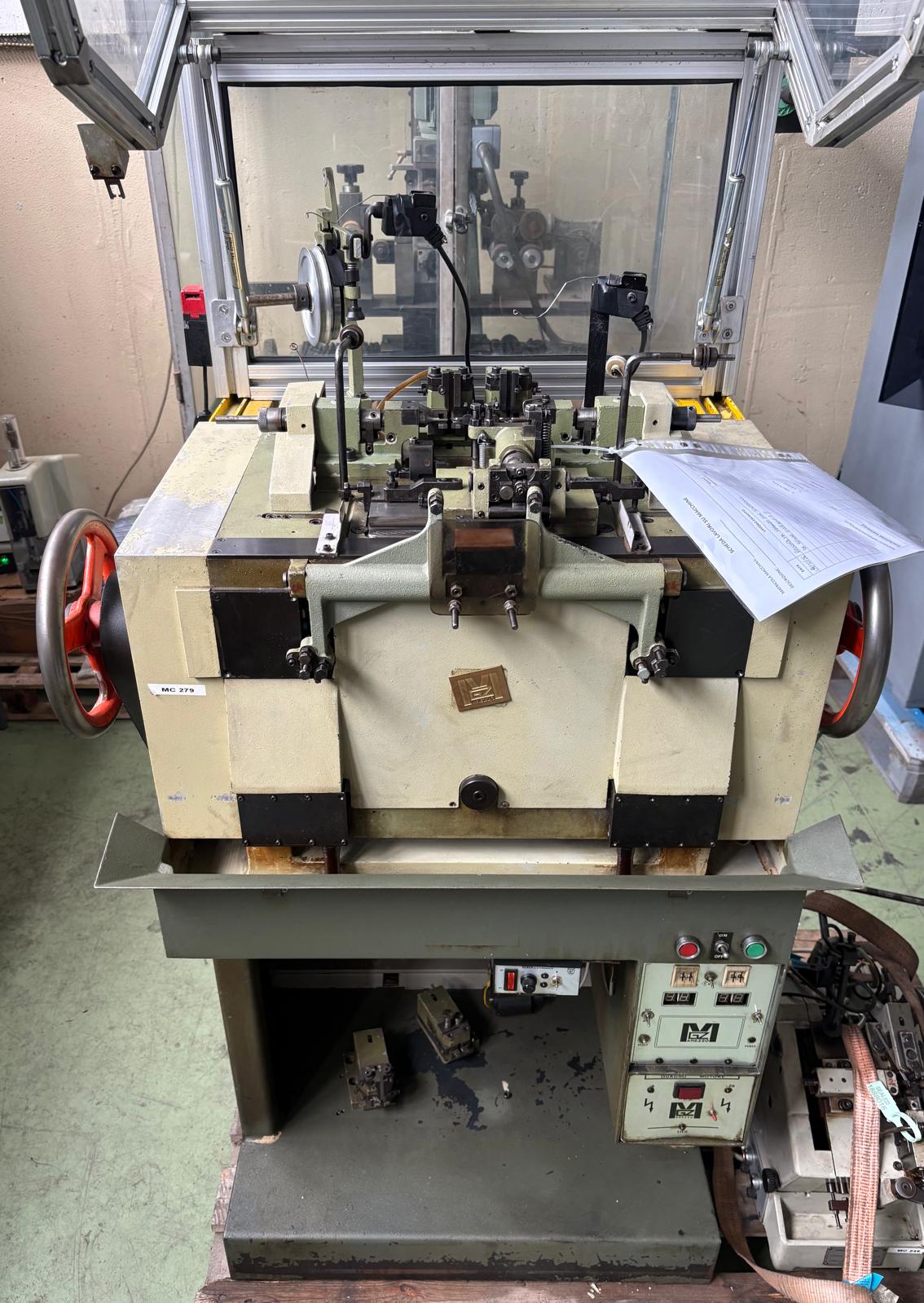 Macchina per Catena Figaro Alternata grumetta e forzatina